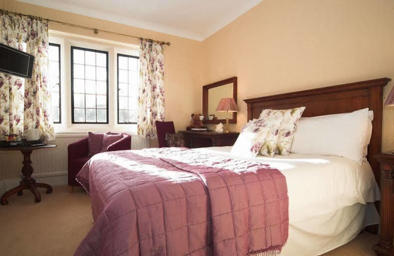 Mallyan Spout Hotel Goathland Bagian luar foto