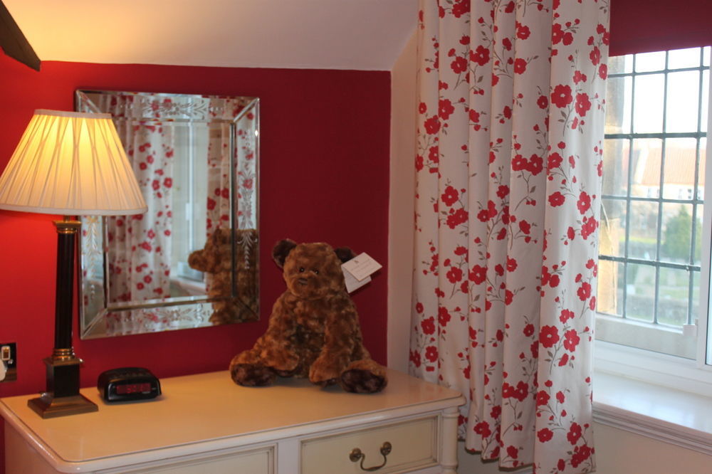 Mallyan Spout Hotel Goathland Bagian luar foto