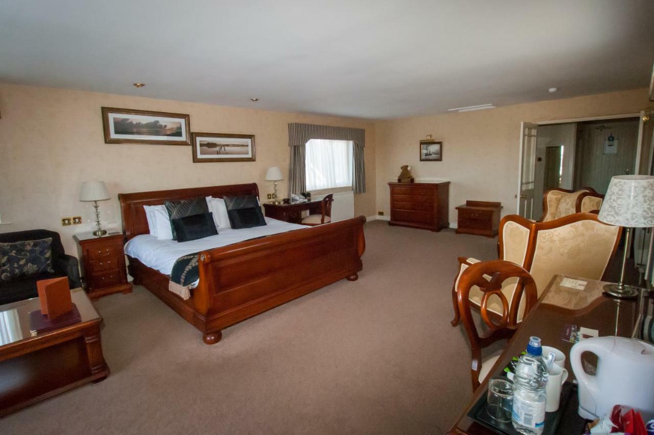 Mallyan Spout Hotel Goathland Bagian luar foto
